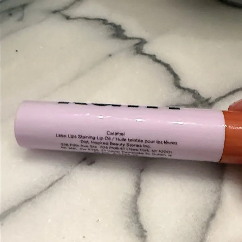 Kulfi Staining Lip Oil in Caramel